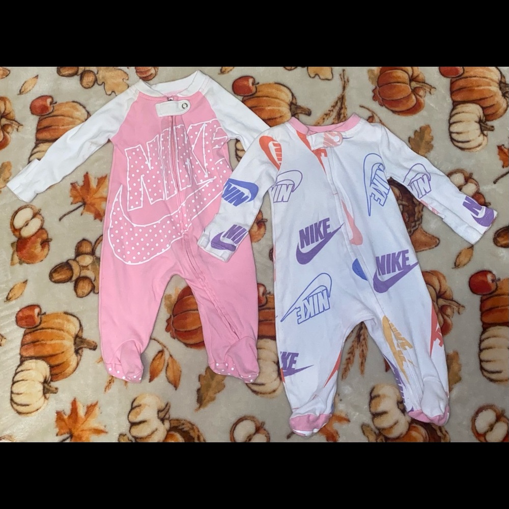 Baby girl Nike